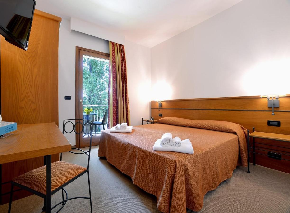 Hotel Alle Mondine Fraforeano Екстериор снимка
